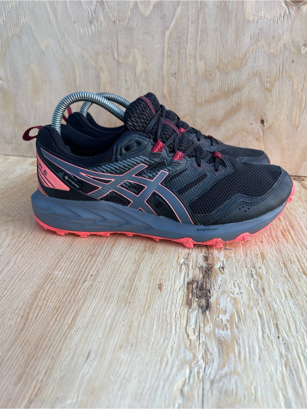 Asics Gel Sonoma 6 GTX Trail Running Sneakers Shoes Women's 8.5 Gore-Tex
